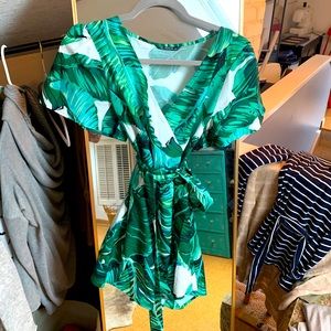 Vintage look romper NWOT